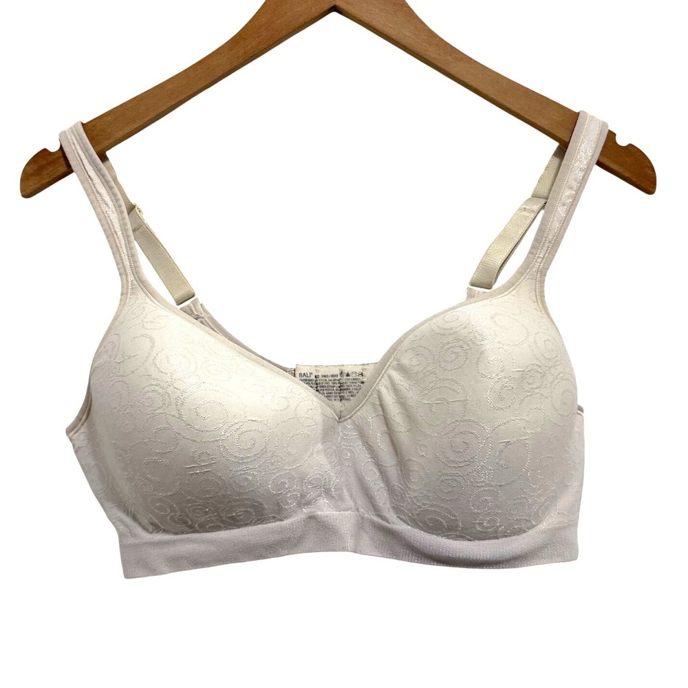 Bali Comfort Revolution Wirefree Bra 38D Ivory Jacquard Swirl 3463 8540